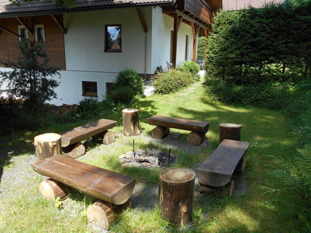Apartmany Base Camp Železná Ruda Buitenkant foto
