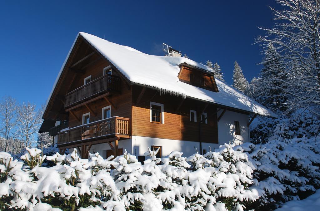 Apartmany Base Camp Železná Ruda Buitenkant foto