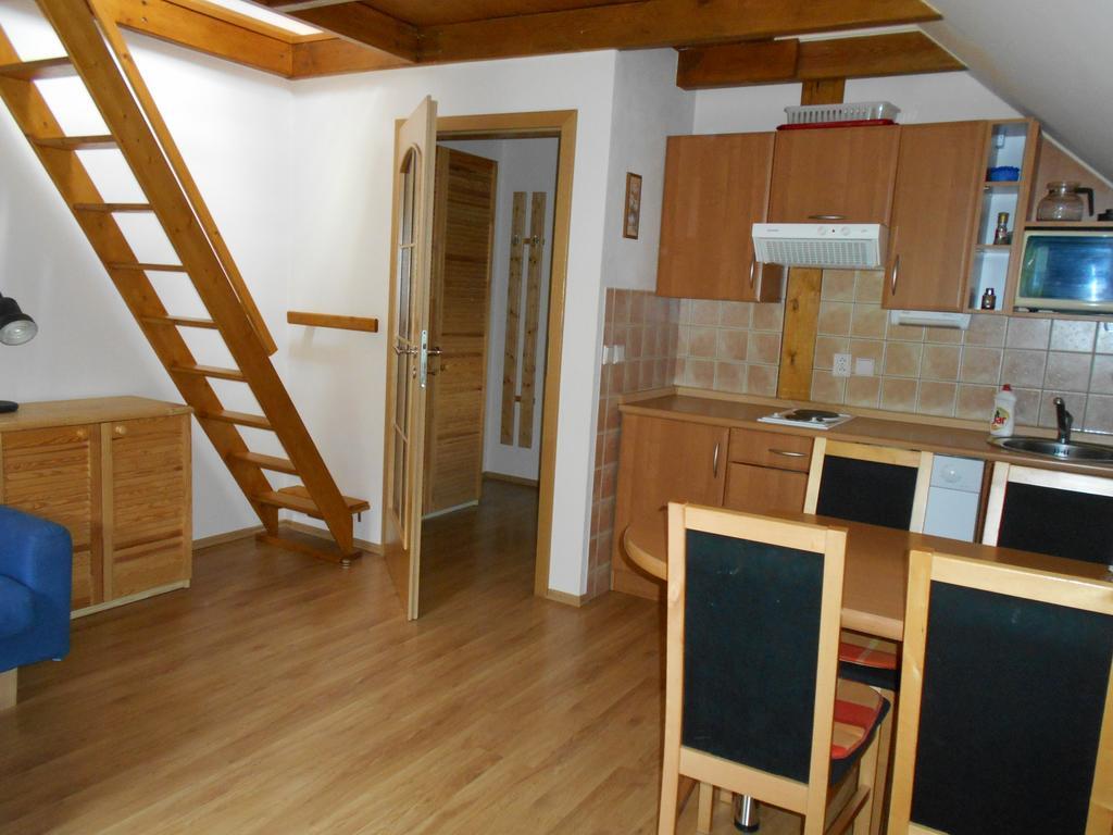 Apartmany Base Camp Železná Ruda Buitenkant foto