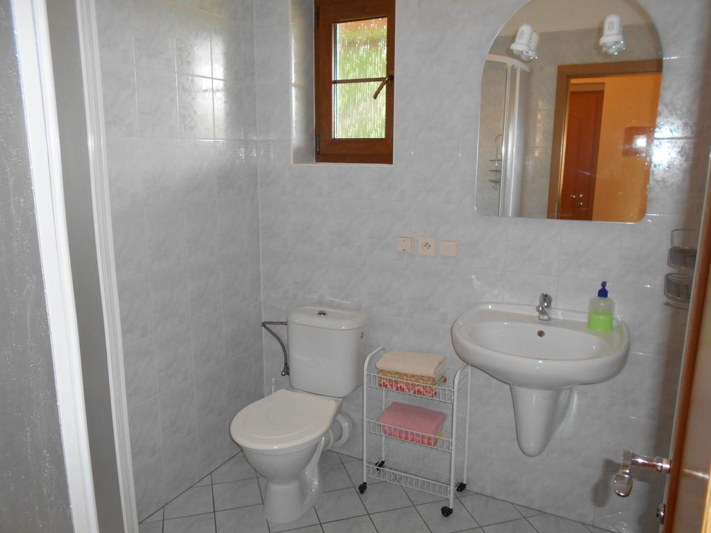 Apartmany Base Camp Železná Ruda Buitenkant foto